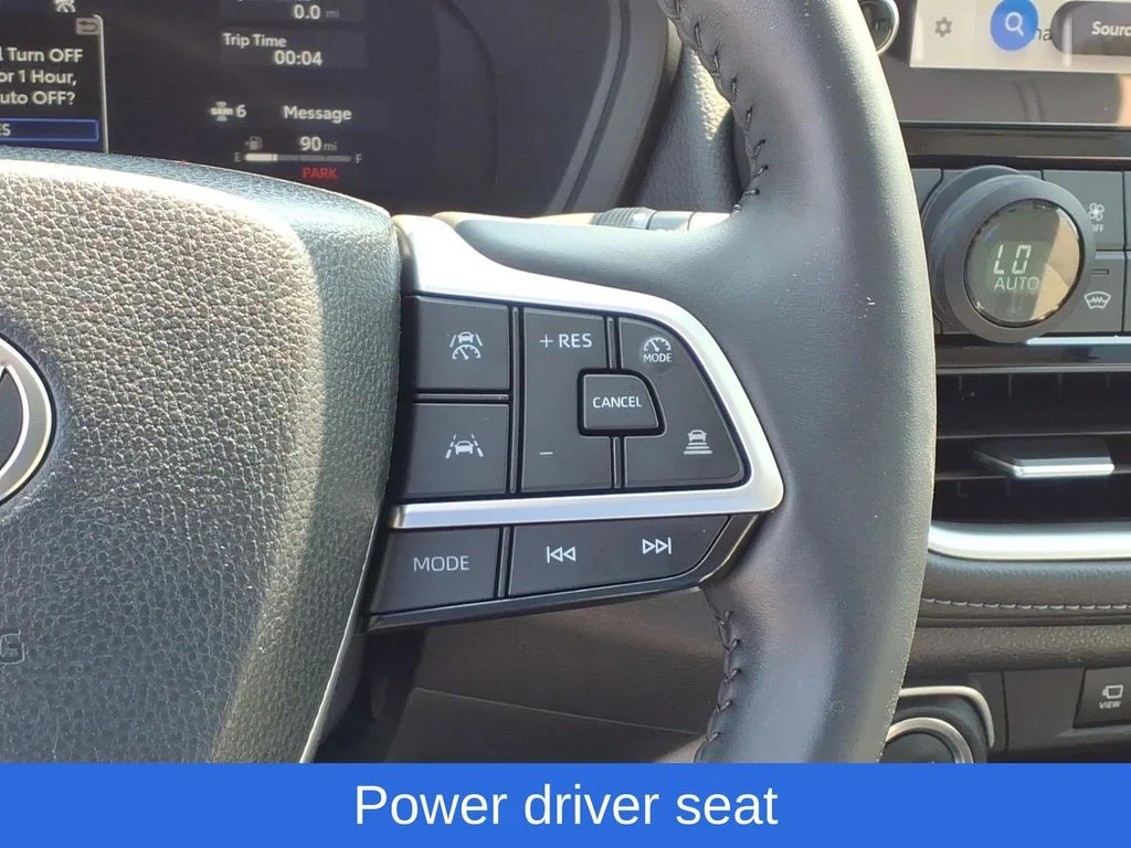 Used 2025  Toyota Limited image 16