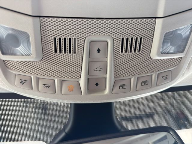 Used 2022 Silver Ford SEL image 26