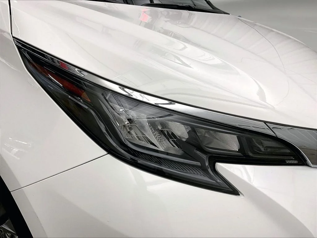 Used 2024 White Toyota LE image 34