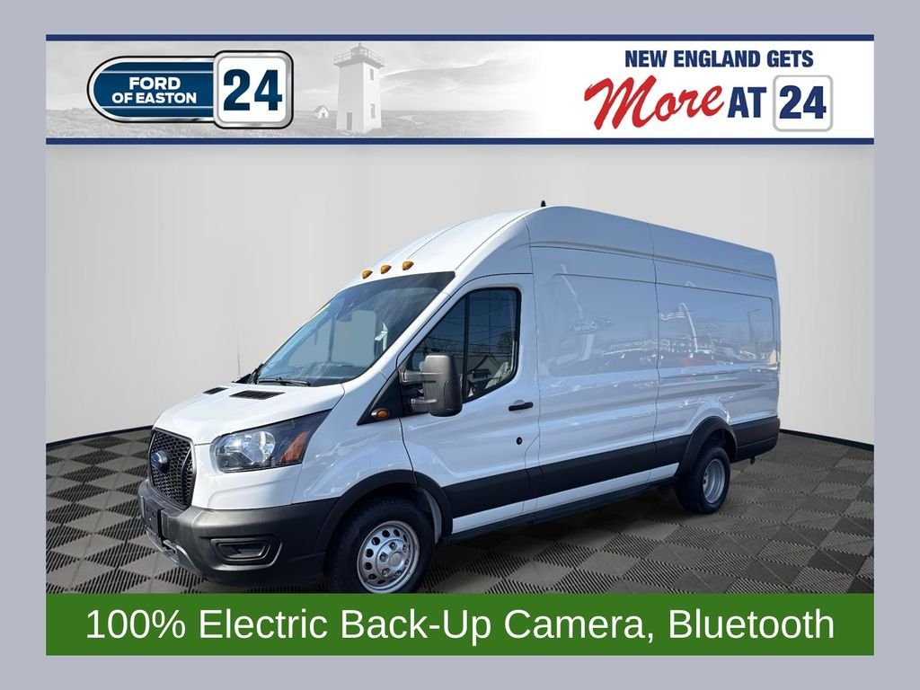 Used 2022 White Ford Base image 1