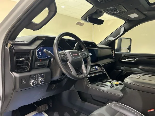 Certified Used 2024 White GMC AT4X image 9