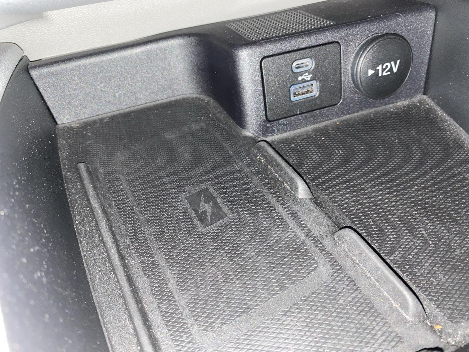 Used 2023 Vapor Blue Ford Platinum image 25