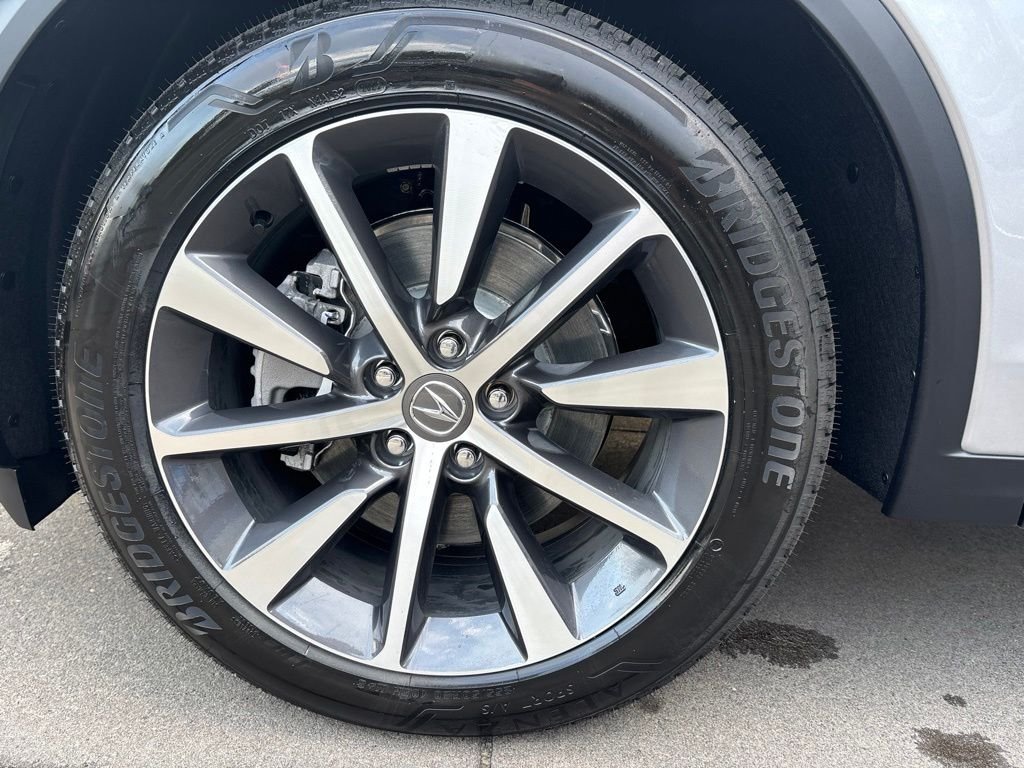 New 2026 Solar Silver Metallic Acura Technology Package image 11
