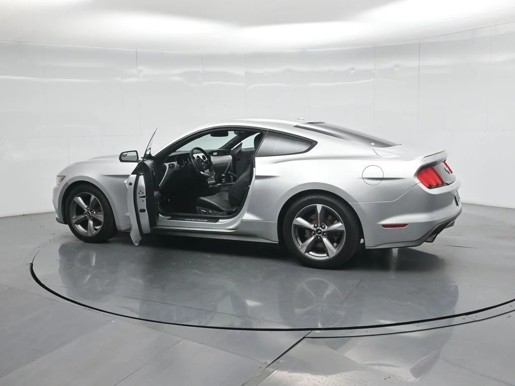 Used 2016 Silver Ford EcoBoost Premium image 29