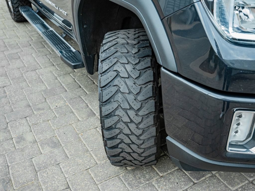Used 2021 Carbon Black Metallic GMC Denali image 53