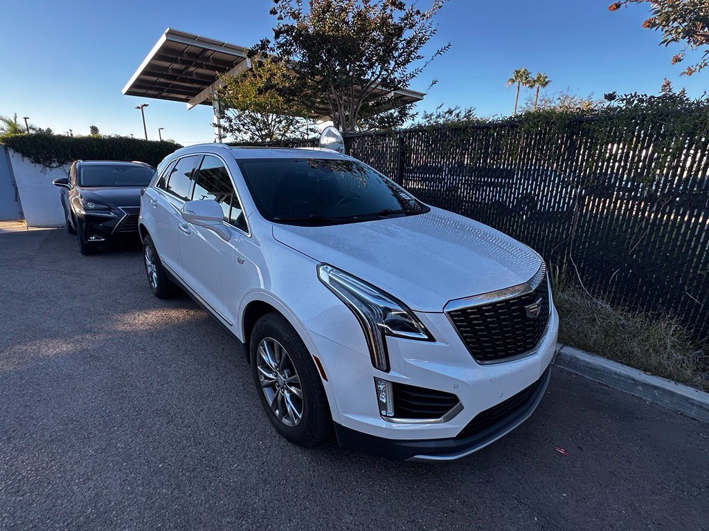 Used 2020 Crystal White Cadillac Premium Luxury image 3