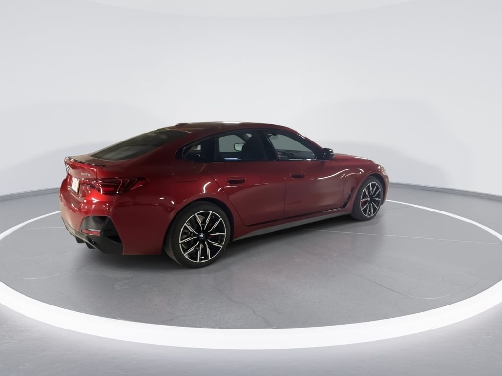 Used 2026 Red BMW xDrive40 image 8