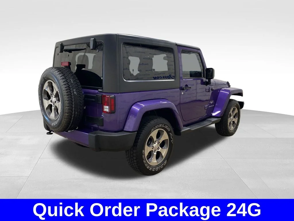 Used 2017 Purple Jeep Sahara image 4