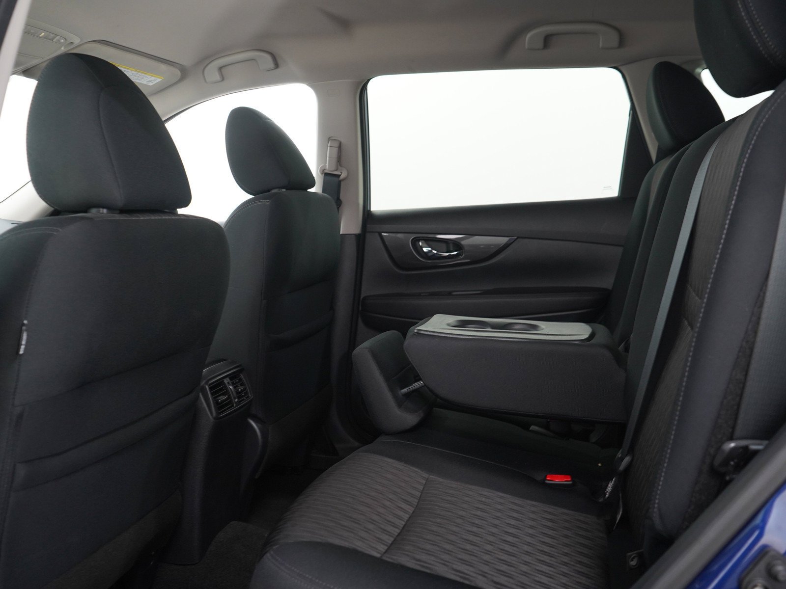 Used 2019 Caspian Blue Metallic Nissan AWD SV image 19