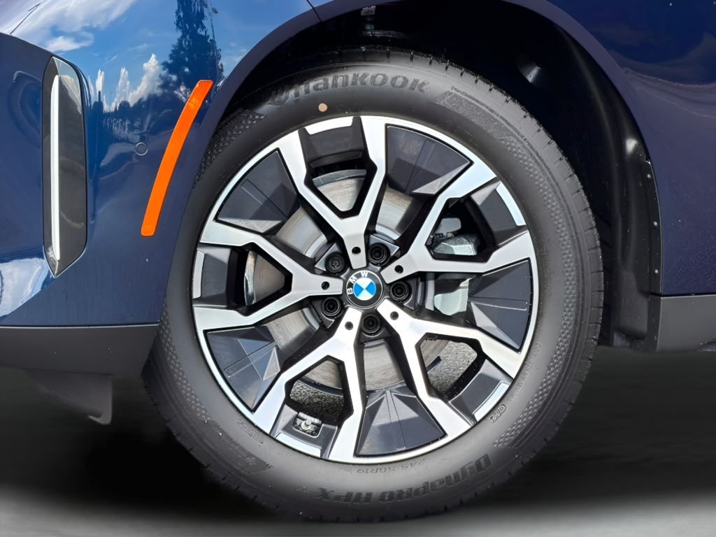 New 2026 Tanzanite Blue II Metallic BMW 30 xDrive image 27