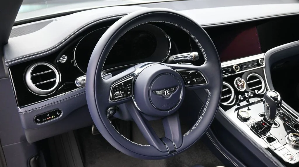 New 2026 White Bentley  image 10