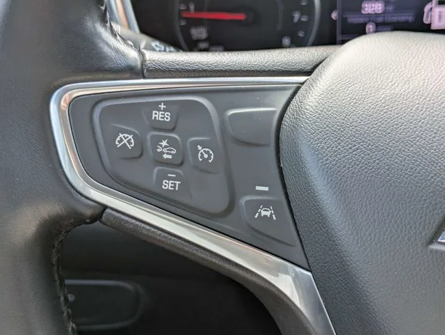Used 2022 Red Chevrolet LT image 26