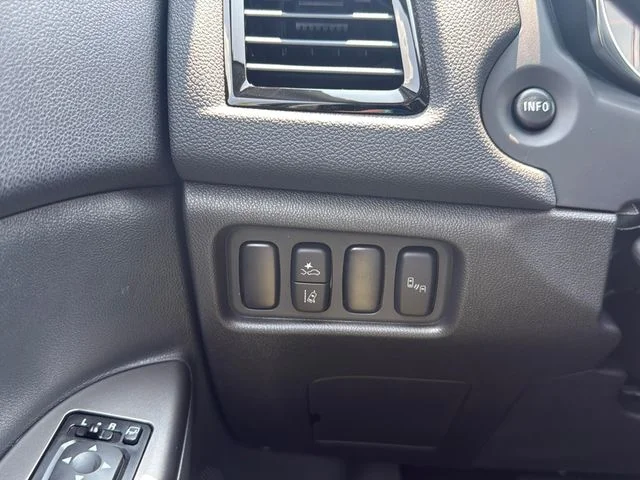 2025 Mitsubishi Outlander Sport SE - Photo 11
