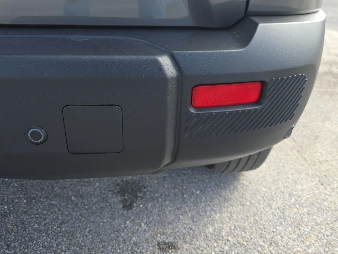 Used 2025 Carbonized Gray Ford Outer Banks image 6