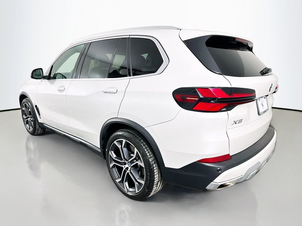 Certified Used 2024 Mineral White Metallic BMW xDrive40i image 7