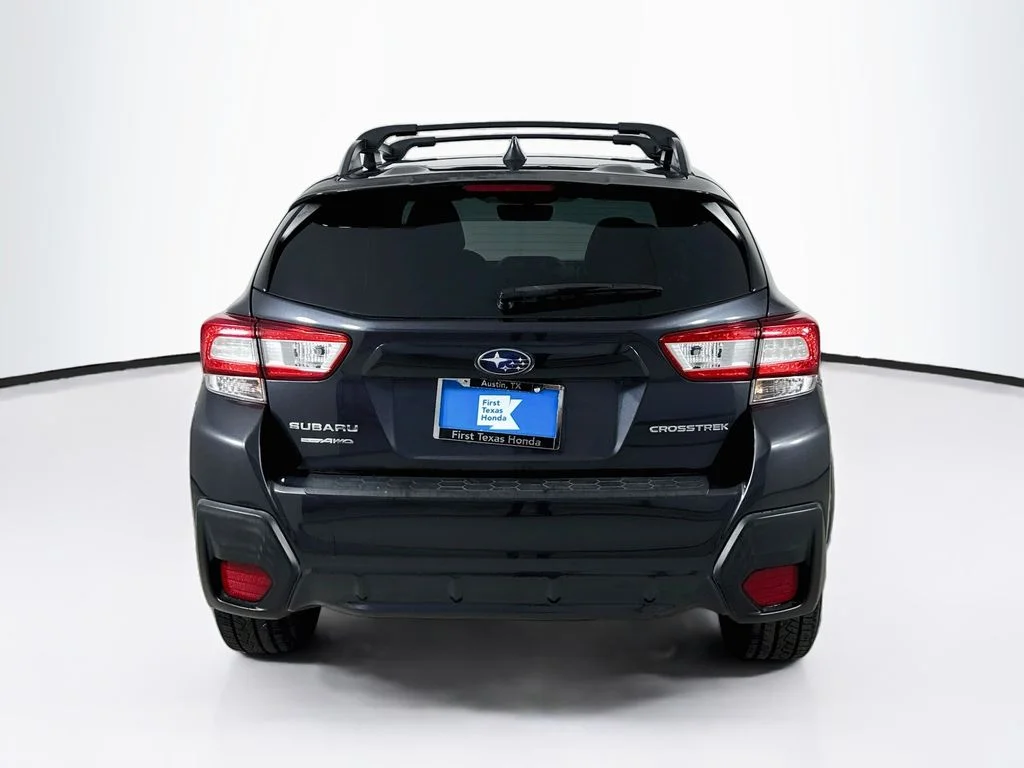 Used 2018 Dark Gray Metallic Subaru 2.0i Limited image 7