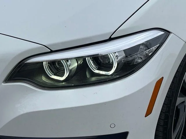 Used 2020 White BMW 230i xDrive image 8