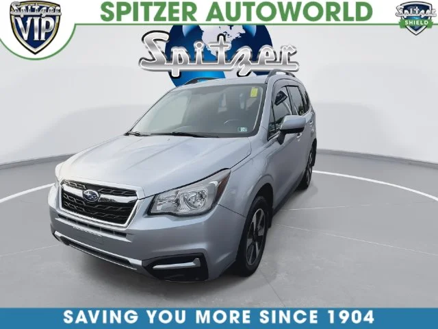 Used 2018 Silver Subaru 2.5i Premium image 4