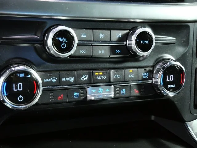 Certified Used 2021 Gray Ford Lariat image 23
