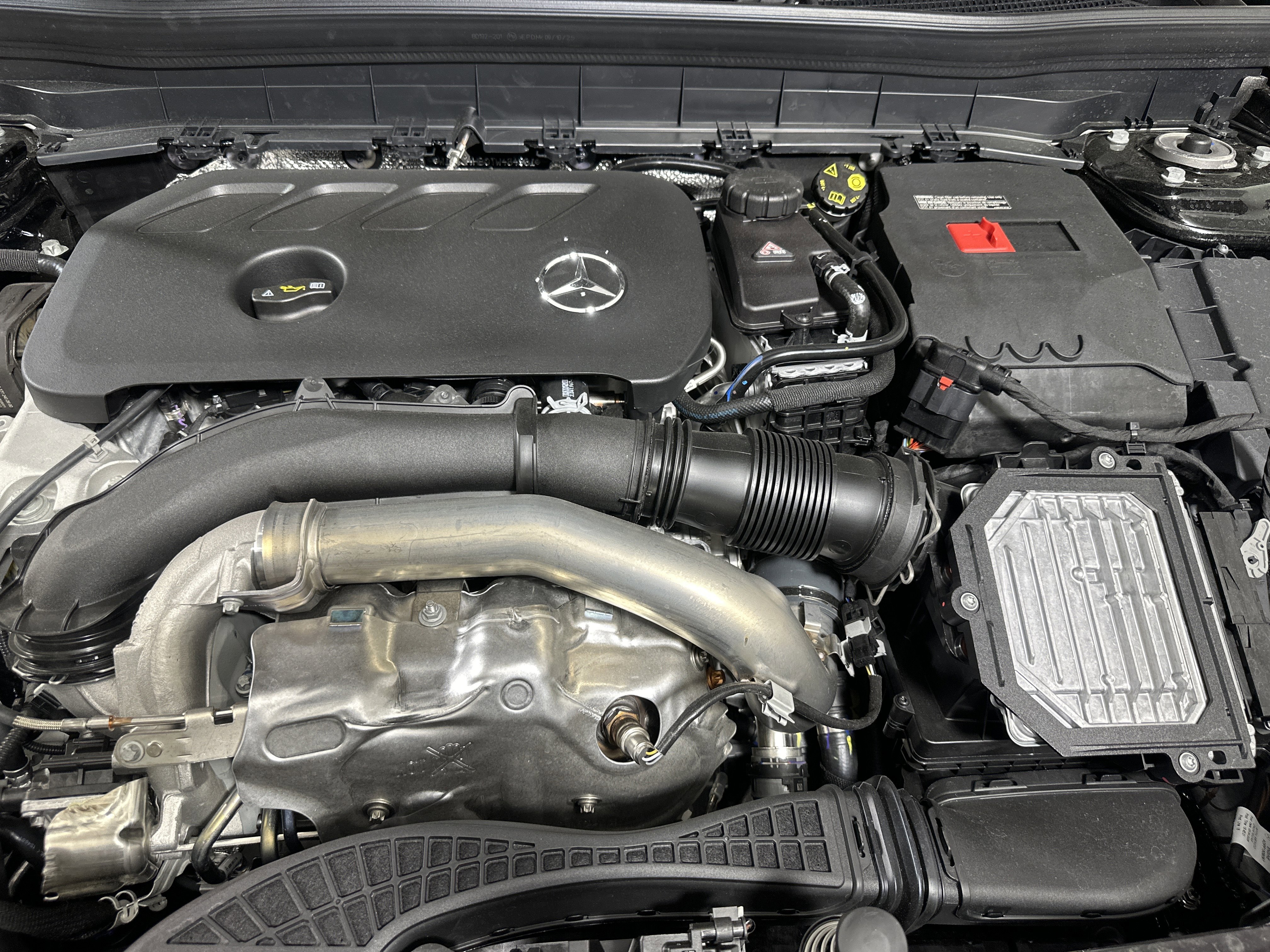 New 2026 Night Black Mercedes-Benz GLB 250 image 26