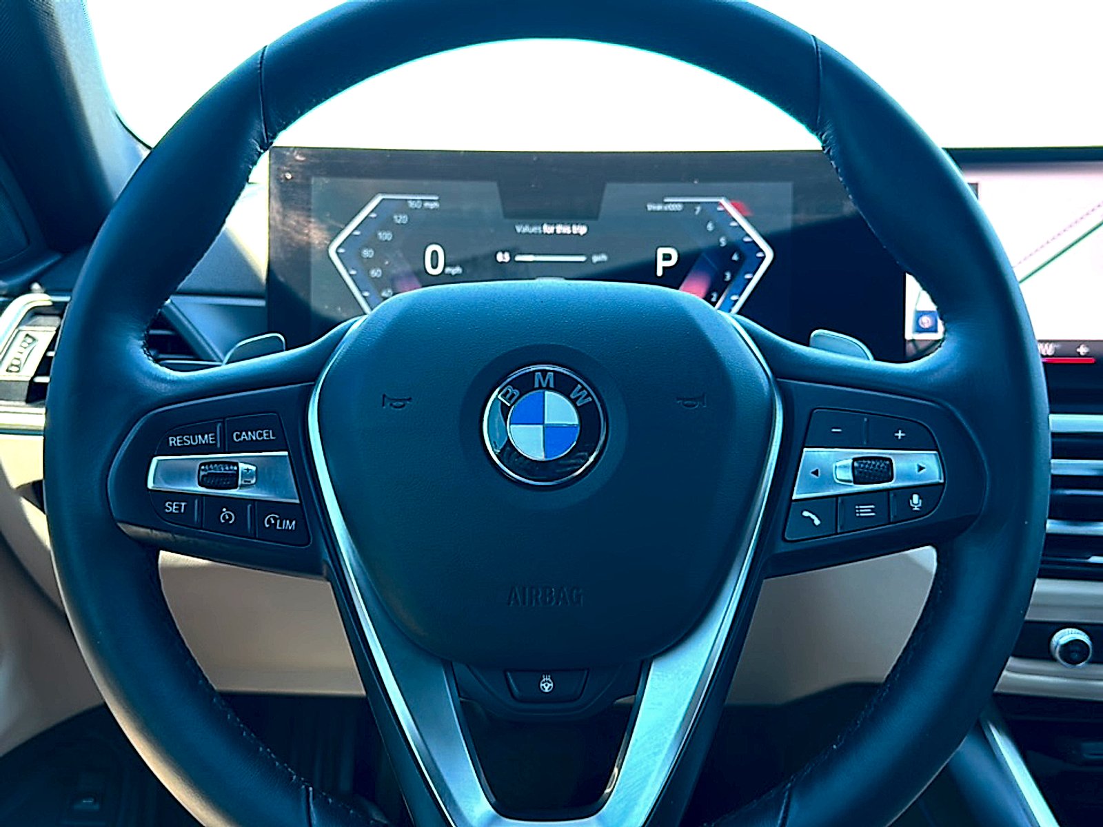 Used 2024 Alpine White BMW  image 25