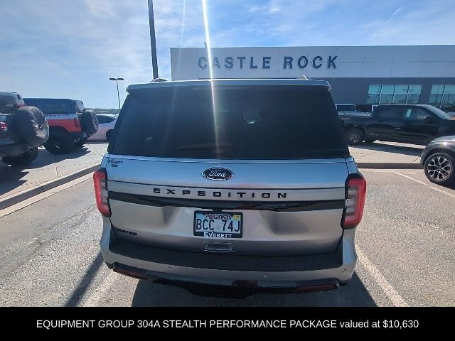 Used 2024 Silver Metallic Ford Limited image 3