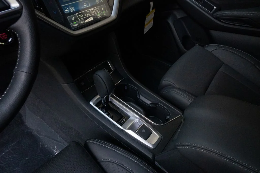 New 2026 CRYSTAL BLACK SILICA Subaru Limited 7-Passenger image 10