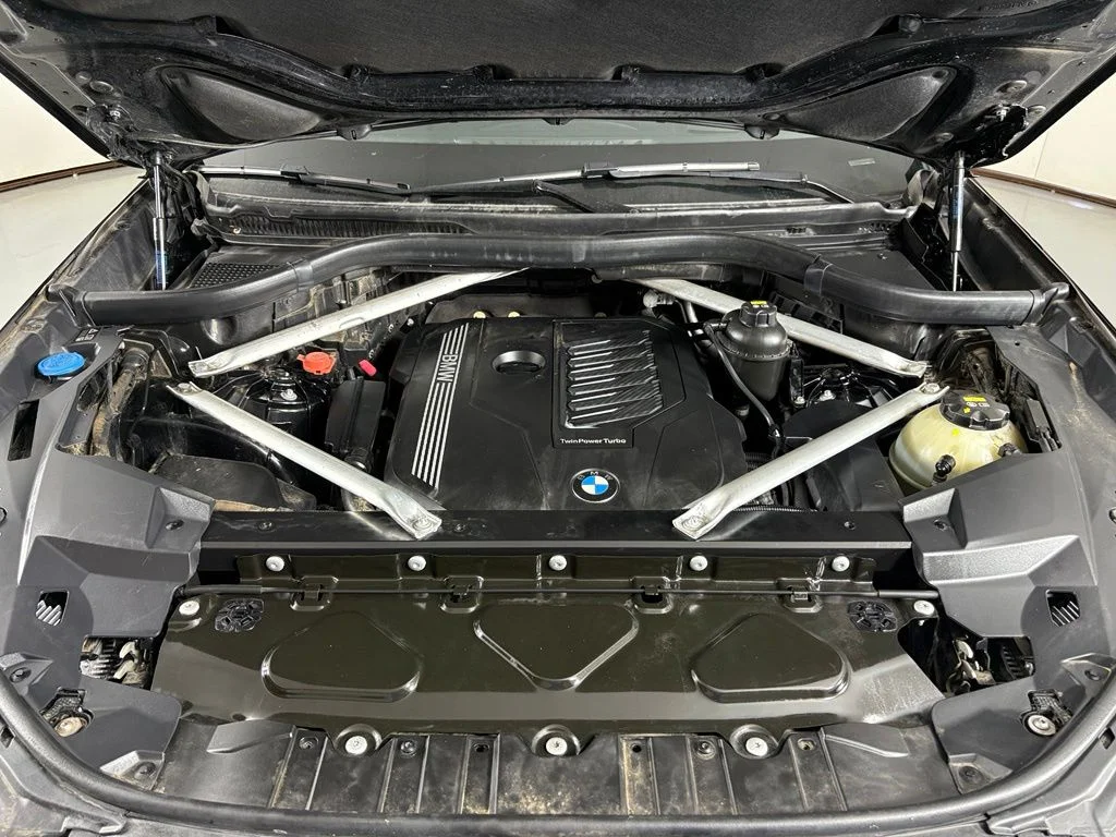 Used 2020 Black BMW sDrive40i image 44
