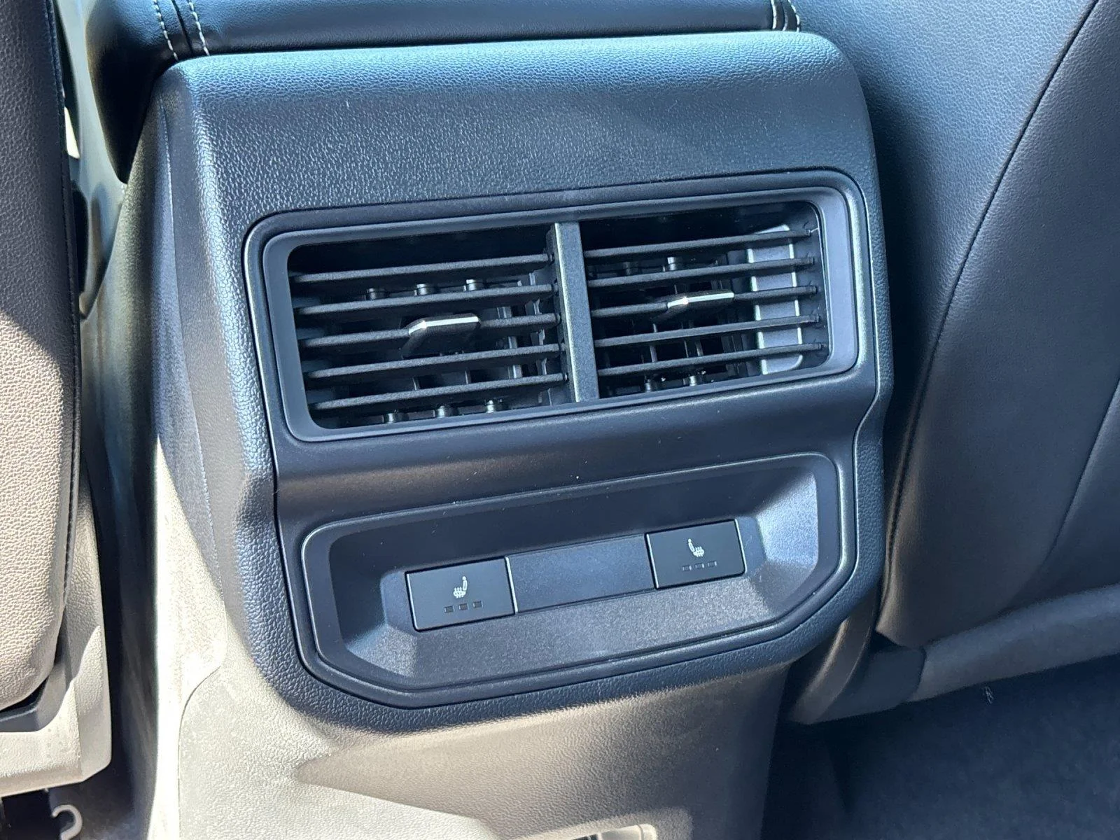 New 2026 Pure Gray Volkswagen 2.0T SEL Premium R-Line image 33
