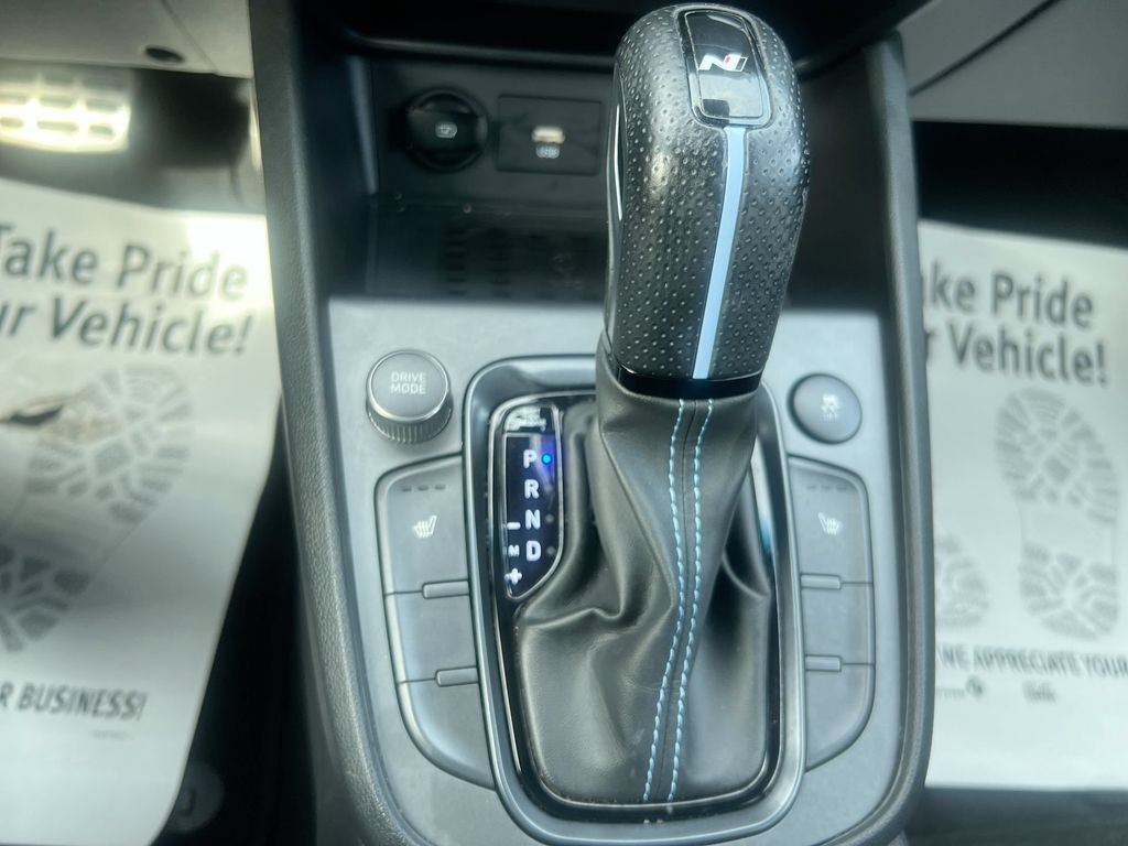 Certified Used 2022 White Hyundai Base image 19
