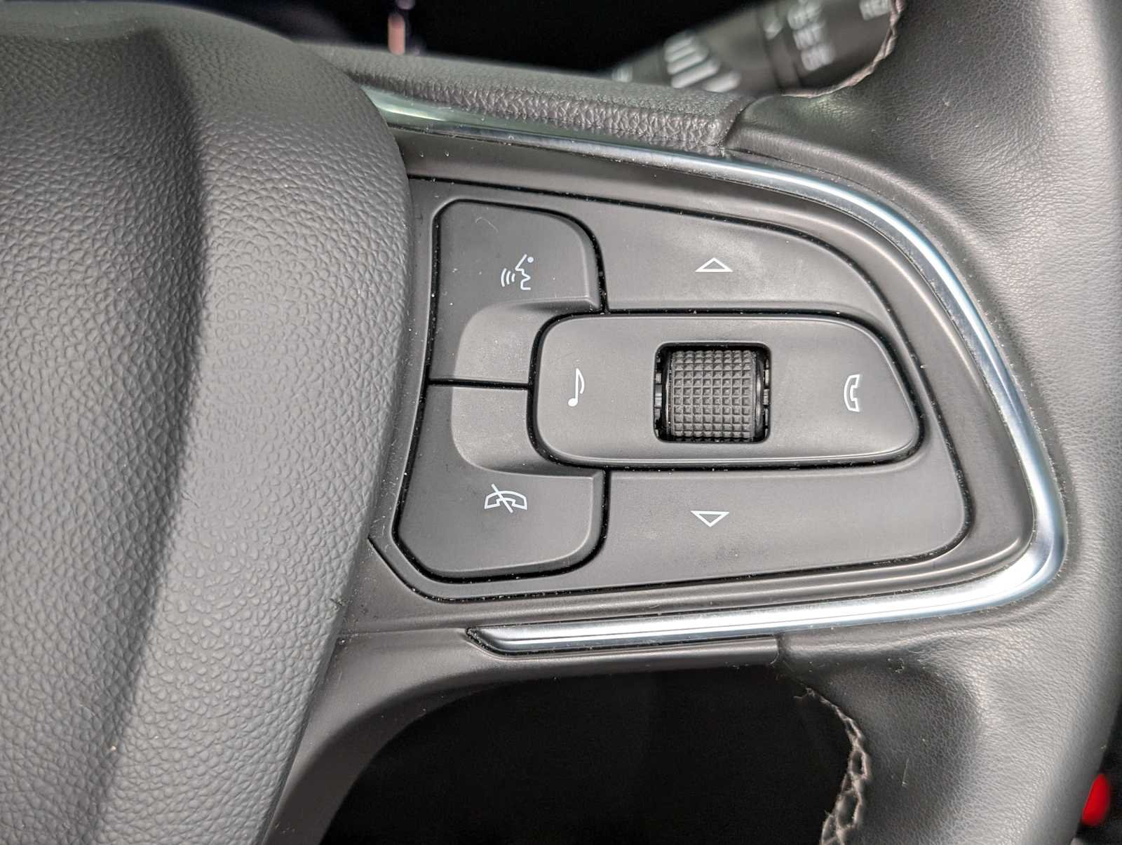 Used 2024 Moonstone Gray Metallic Buick Preferred image 32
