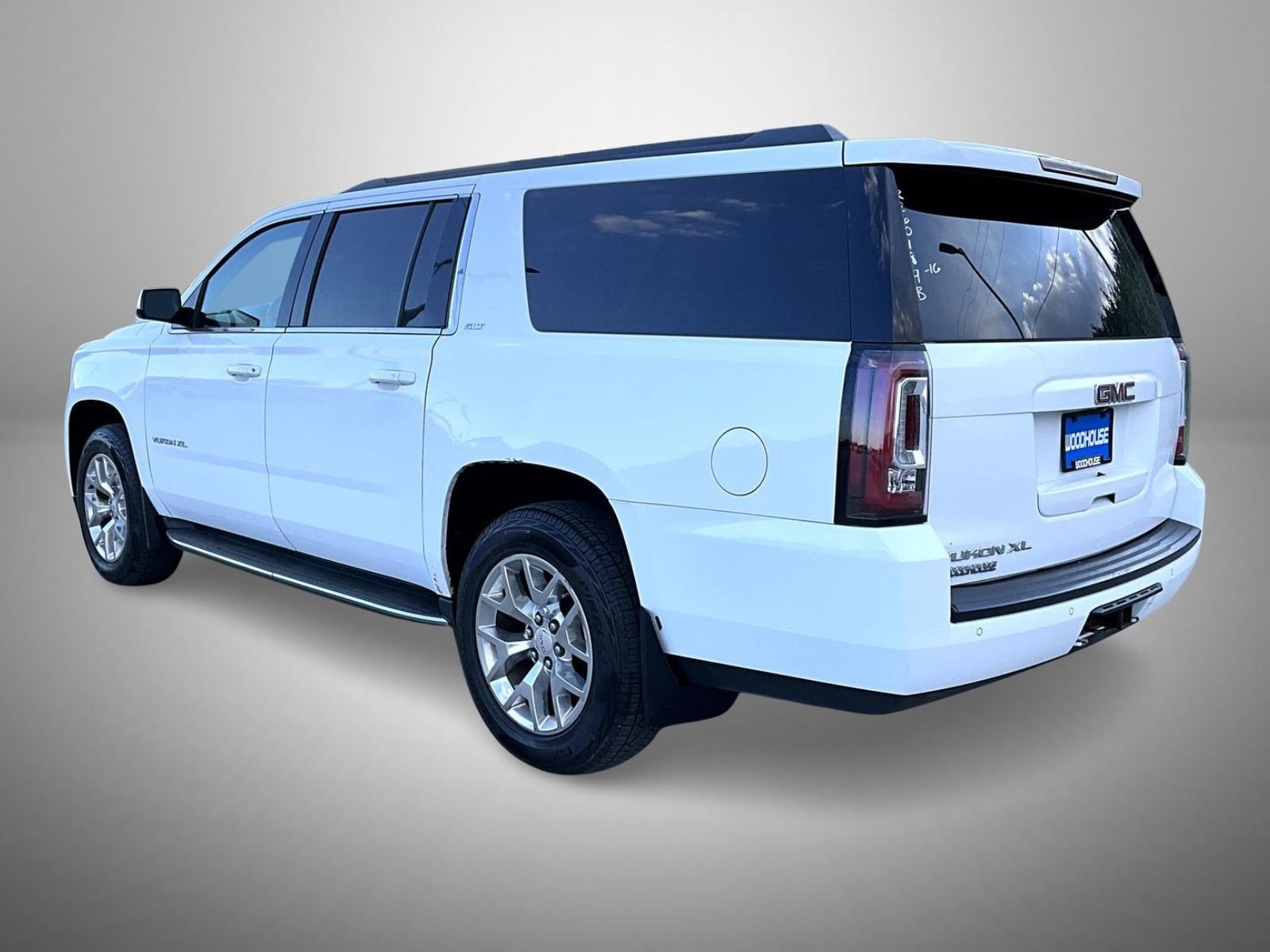 Used 2016 Summit White GMC SLT image 7