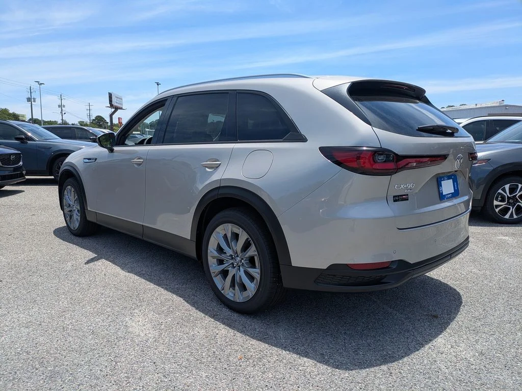 New 2026 Platinum Quartz Metallic Mazda 3.3 Turbo Preferred AWD image 5