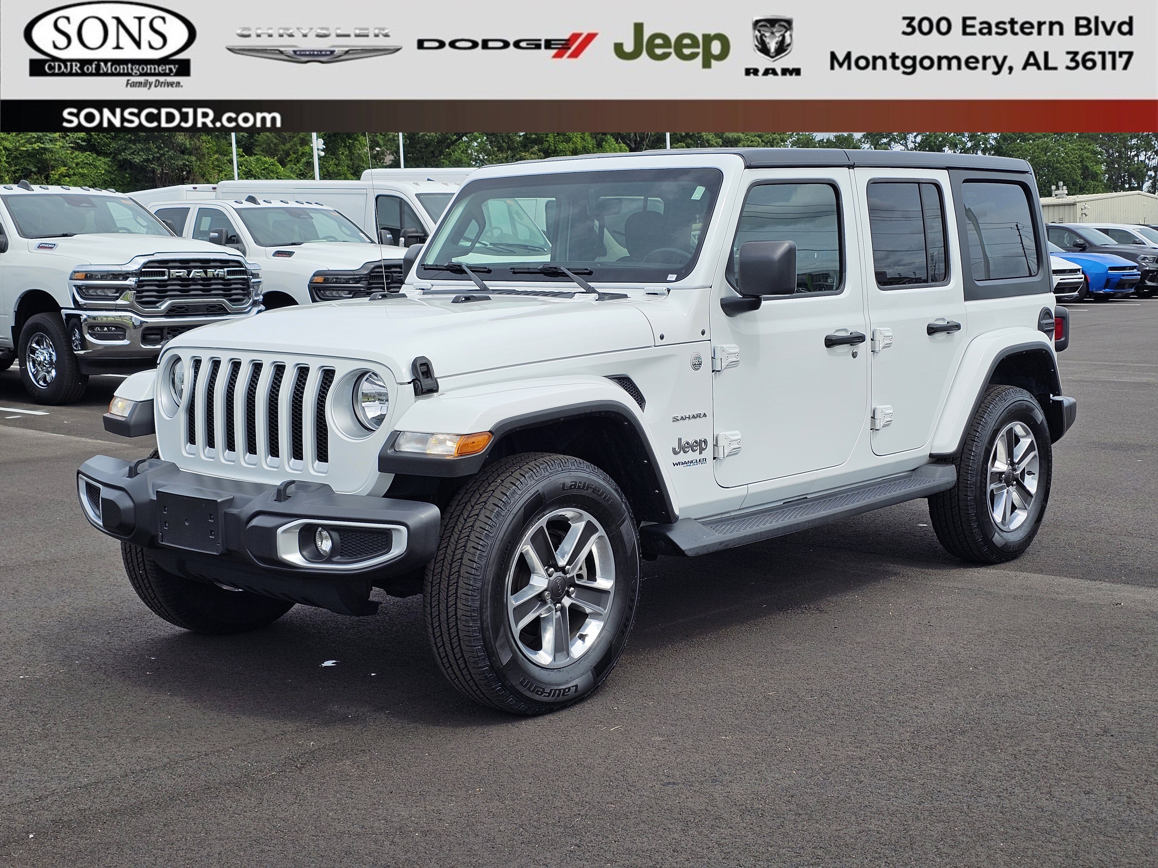 2022 Jeep Wrangler Sahara's photo