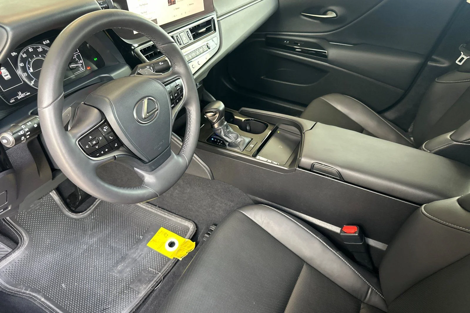 Used 2023 Gray Lexus 350 image 7