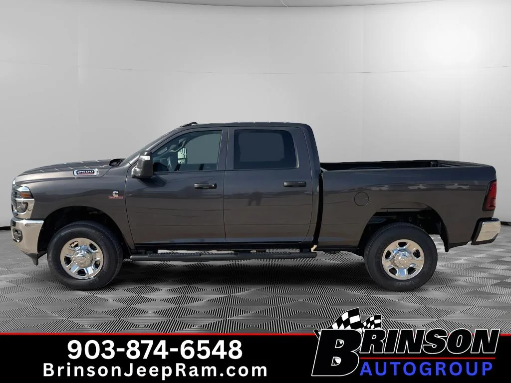 New 2026 Granite Crystal Metallic Clearcoat Ram Tradesman image 3