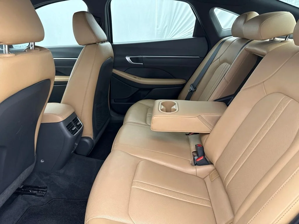 Used 2021 Gray Hyundai Limited image 15
