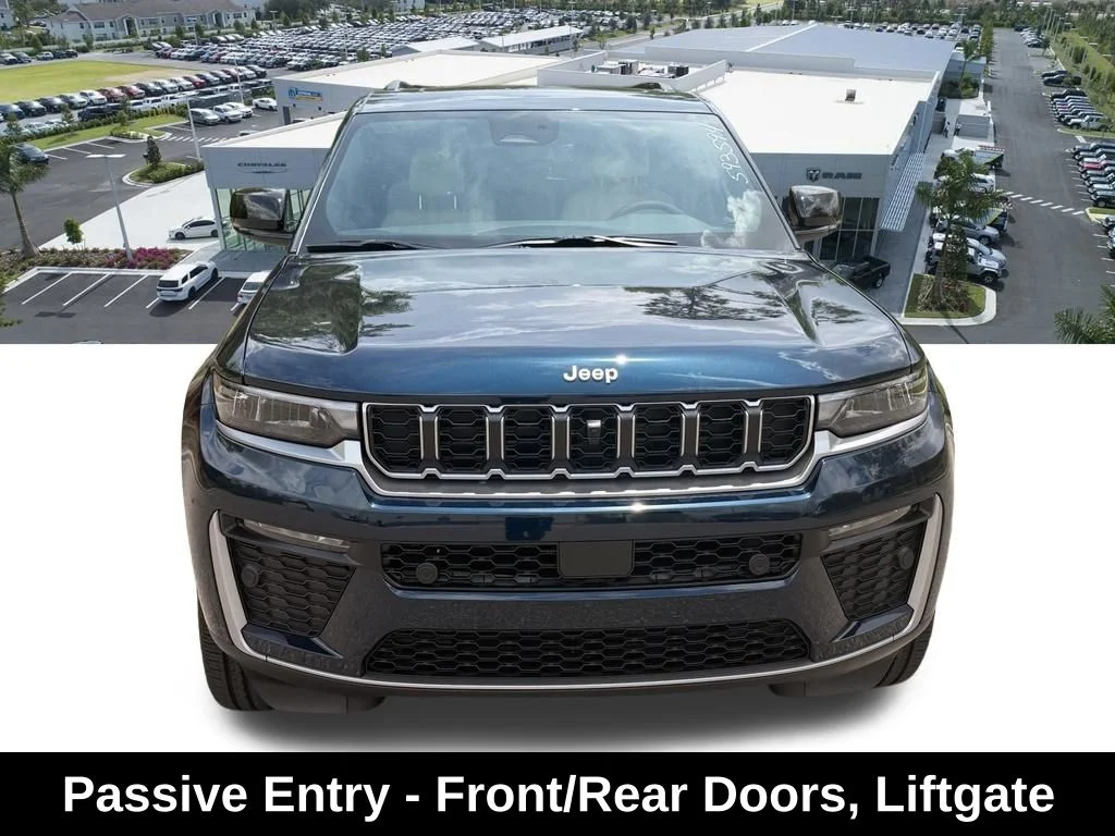 New 2026 Fathom Blue Pearl-Coat Exterior Paint Jeep Limited image 8