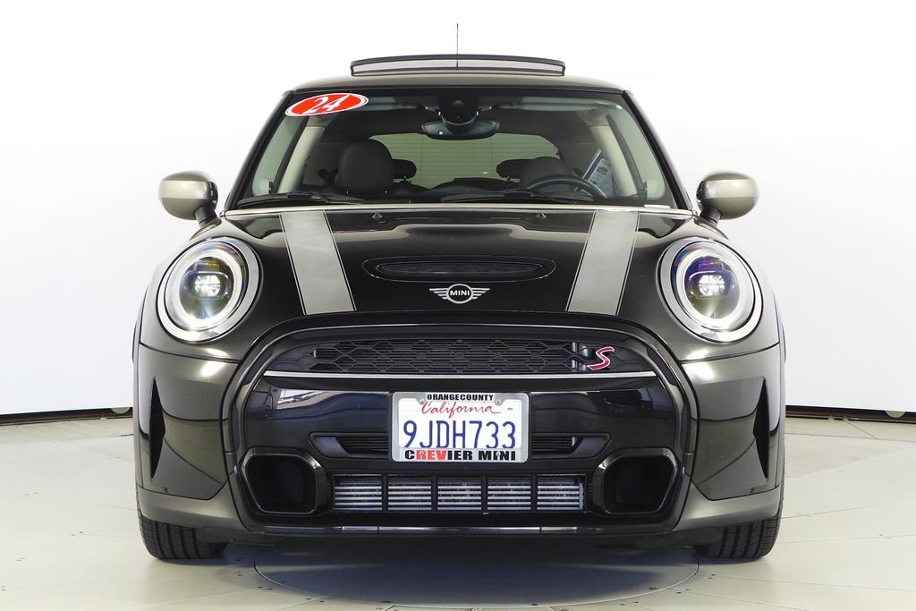Used 2024 Midnight Black MINI Signature image 3