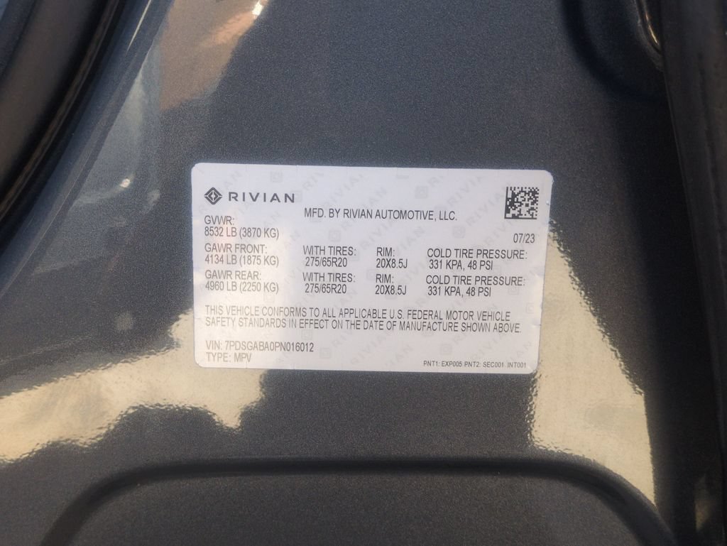 2023 Rivian R1S Adventure - Photo 30