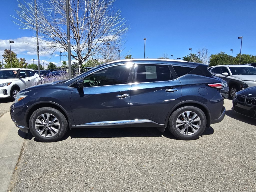 Used 2015 Arctic Blue Metallic Nissan SL image 2