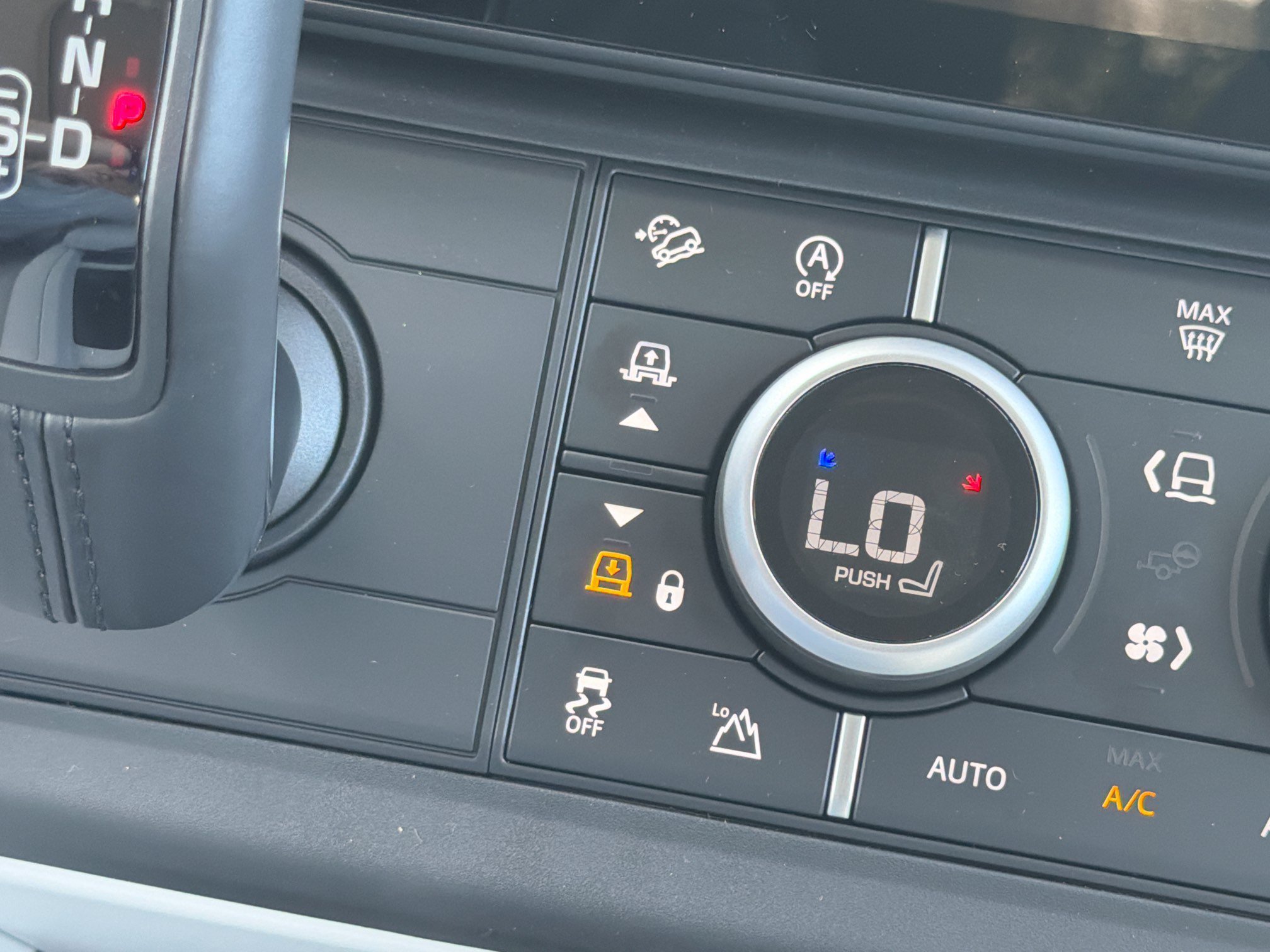 New 2026 Borasco Grey Land Rover X-Dynamic SE image 30