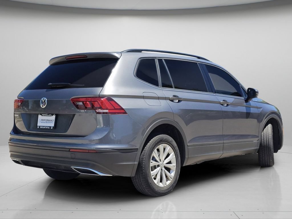 Used 2019 Platinum Gray Metallic Volkswagen S image 24