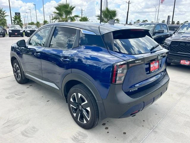 Used 2025 Blue Nissan SV image 6