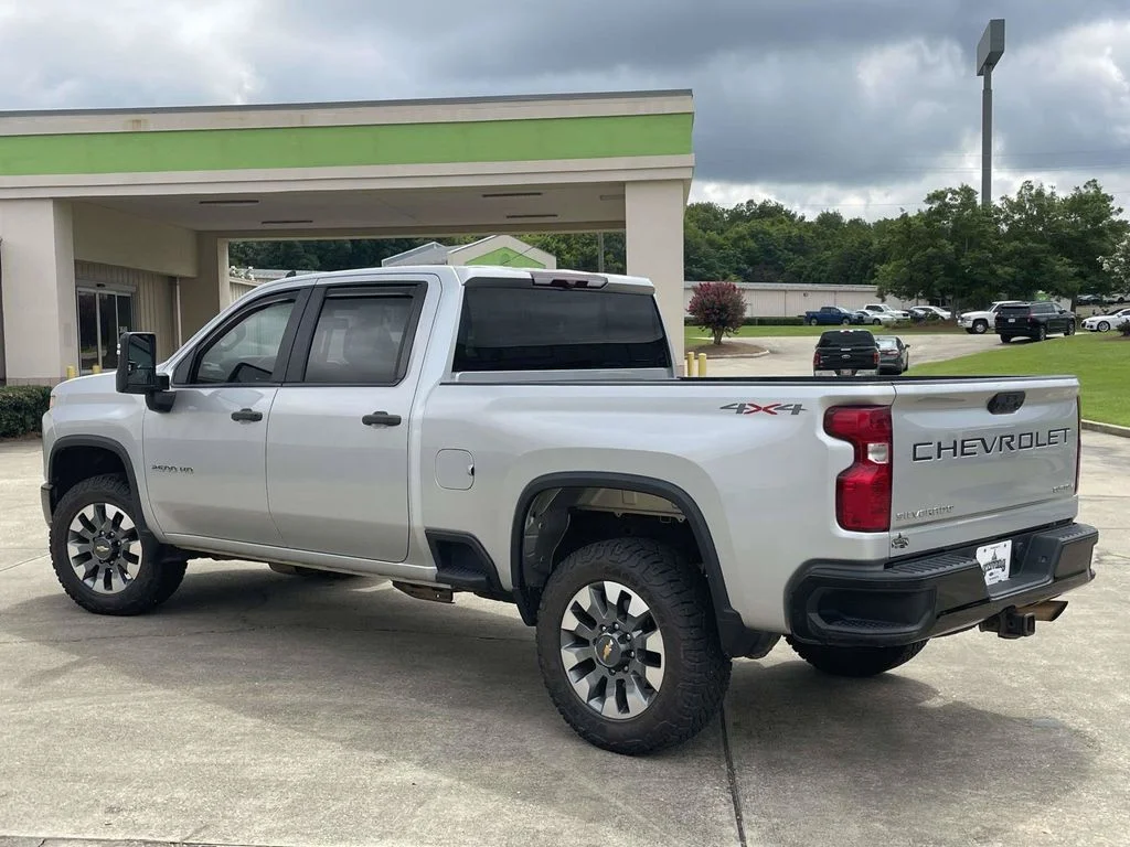 Certified Used 2022 Silver Chevrolet Custom image 5