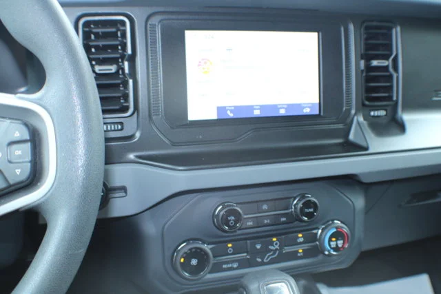 Used 2022 Cactus Gray Ford Outer Banks image 9