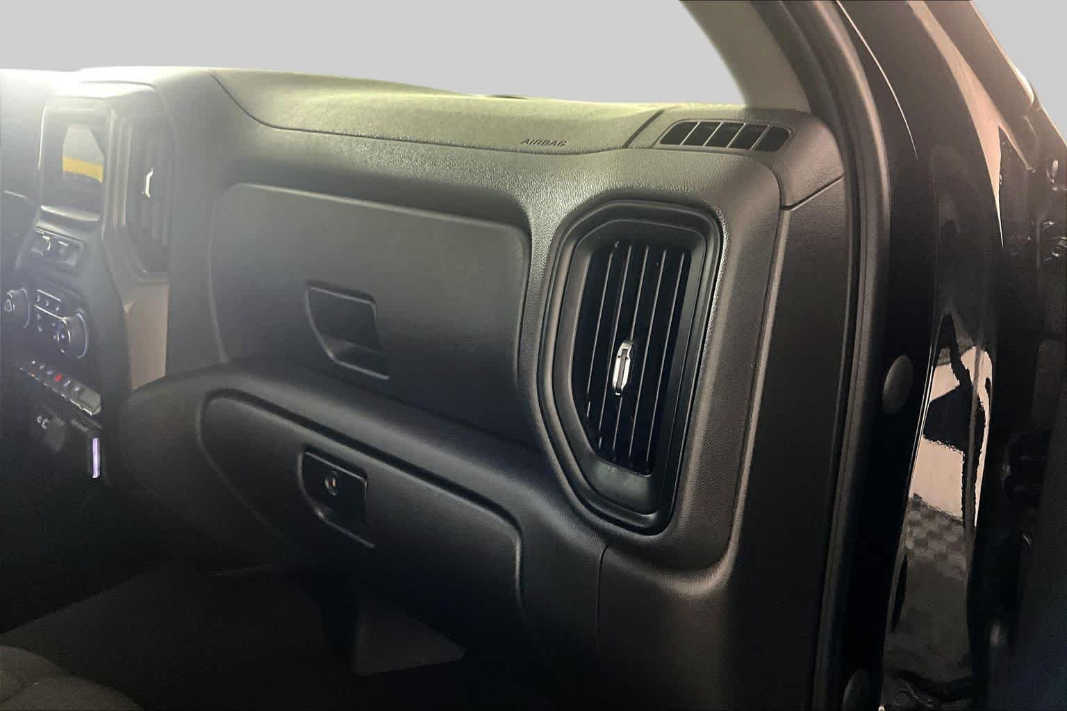 Used 2023 Black Chevrolet Custom image 17