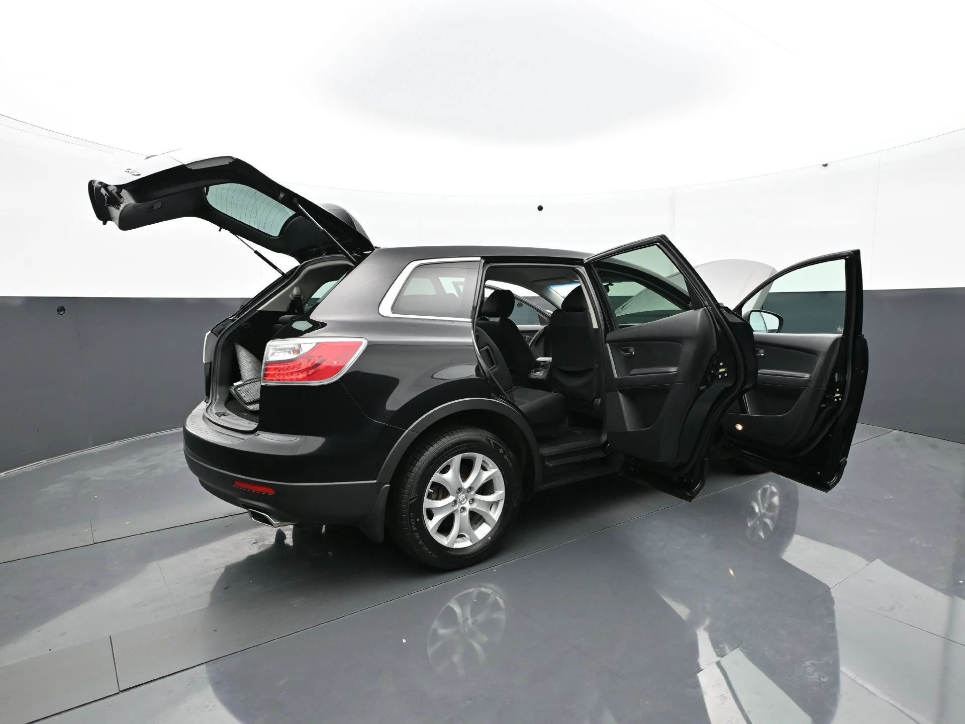 Used 2011 Brilliant Black Clearcoat Mazda Sport image 40
