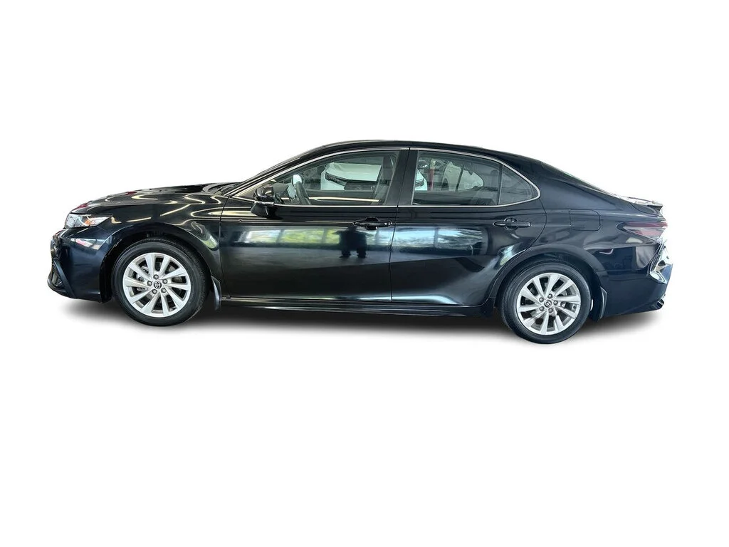 Used 2024 Midnight Black Metallic Toyota SE Dilawri Certified   Local BC   Well Maintained image 8