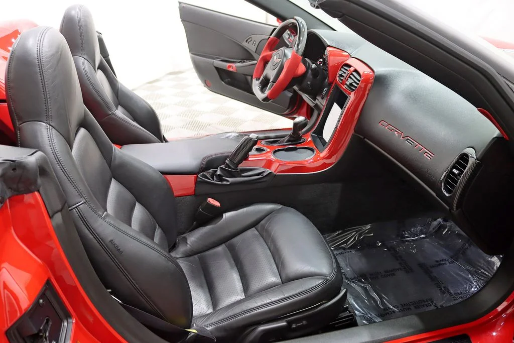 Used 2005 Red Chevrolet Base image 23